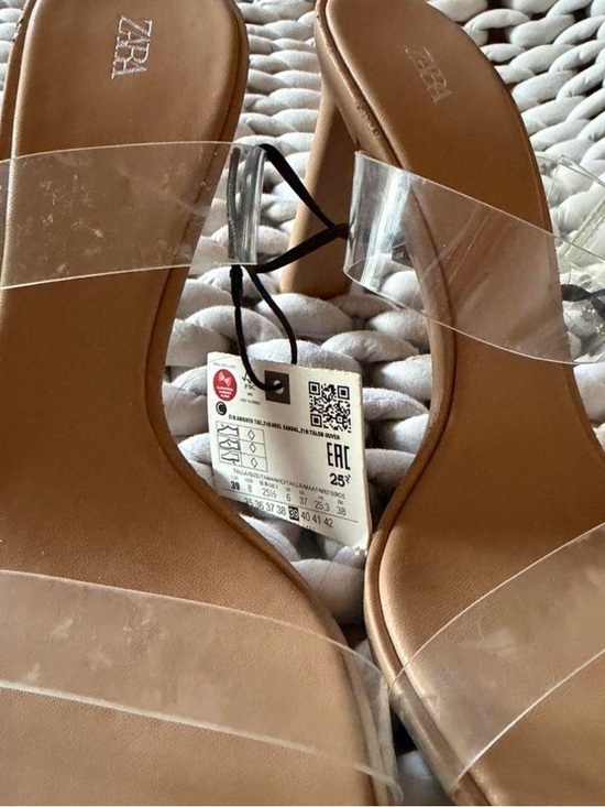 Zara Clear PVC Sandals with Rhinestone Buckle in Tan - Picture 4 of 9